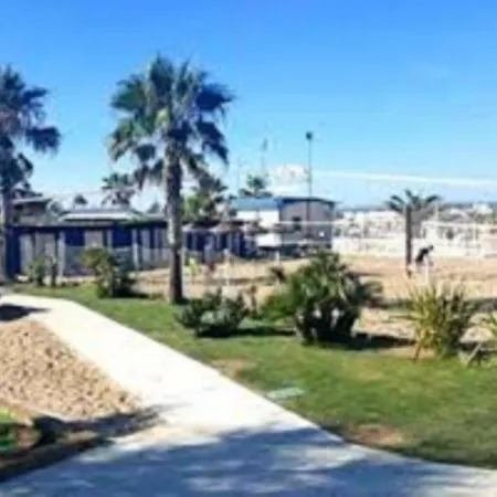 Alessi** Отель 2*