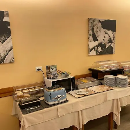 Hotel Alessi** Rimini